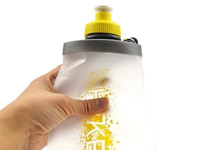 Botella de agua suave y taza de TPU 